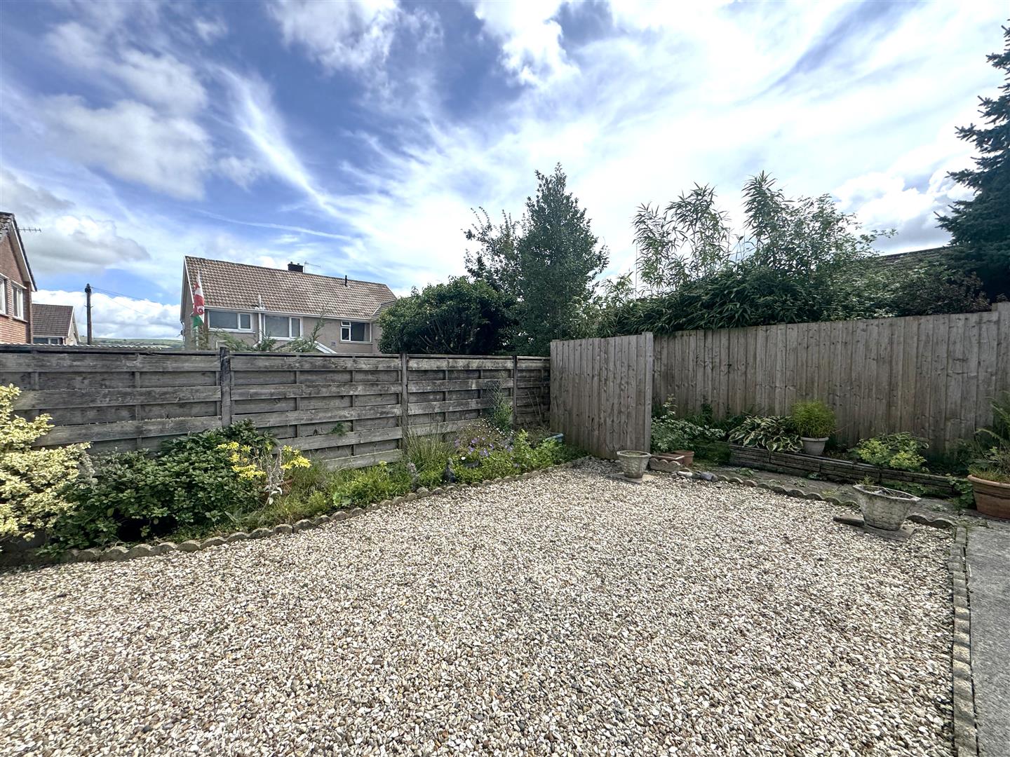Glyncollen Drive, Ynysforgan, Swansea, SA6 6RS